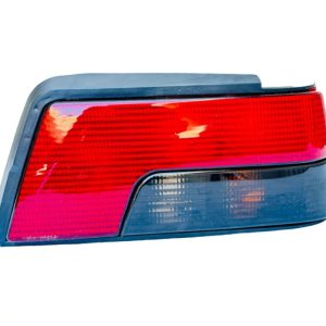 چراغ خطر عقب راست پژو 405