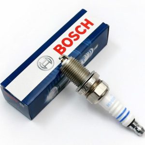 شمع خودرو بوش مدل 7955 (8+) FR7DC پایه کوتاه